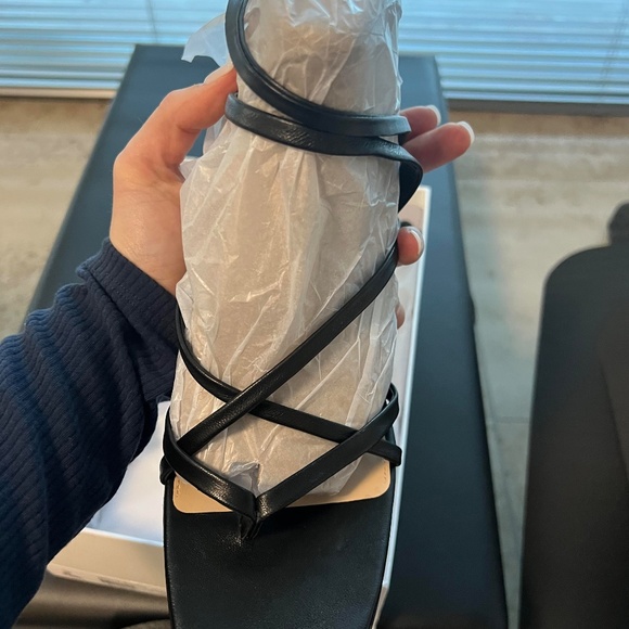 Veronica Beard Heels - Picture 4 of 11